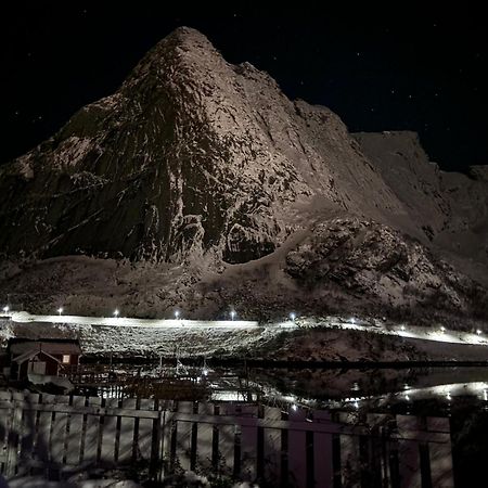 Reine Basecamp - Apartments & Rooms Exteriér fotografie